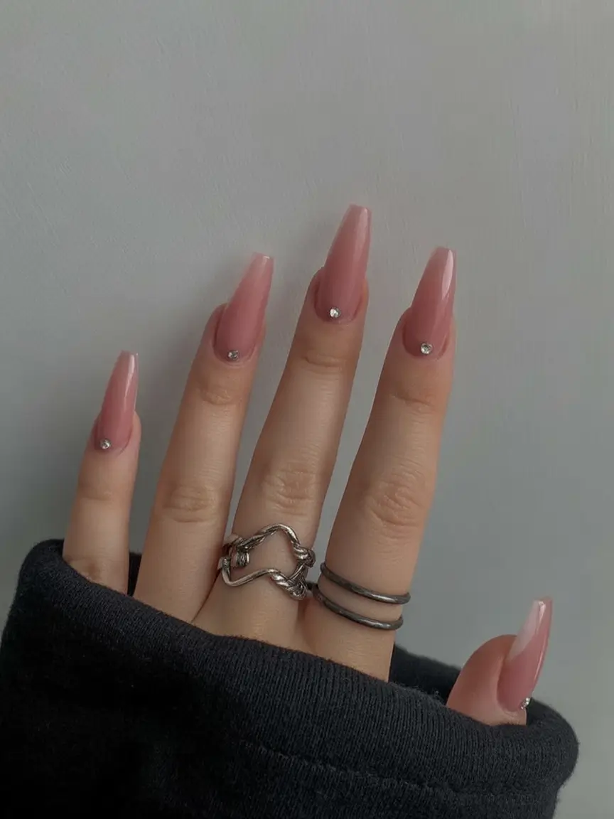 Best Coffin Nail Designs 2026: Trendy, Chic & Inspiring Ideas for Every Season