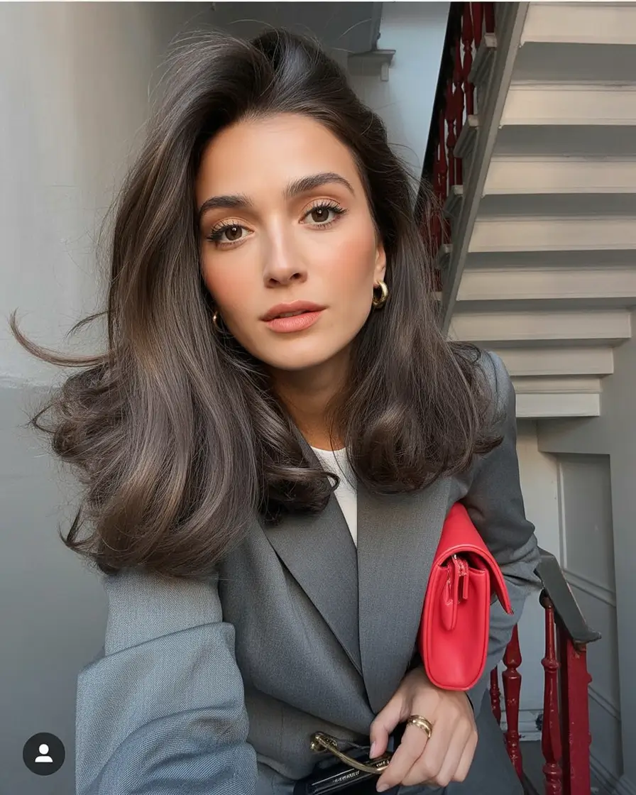 Hairstyles for Medium Length Hair 2026: Fresh Ideas, Layers & Easy Styling Trends