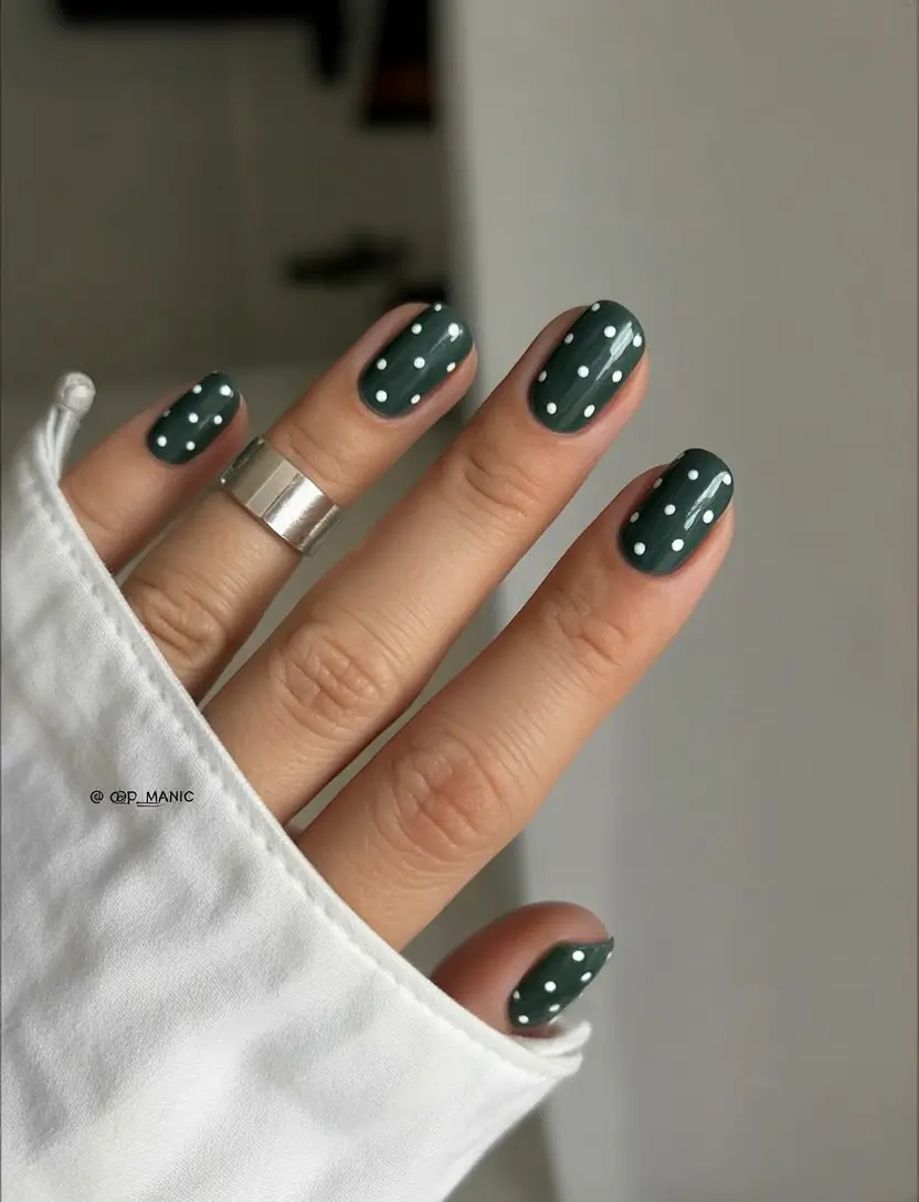 Short Acrylic Nail Designs 2026: Fresh, Chic & Season-Ready Ideas for Every Style