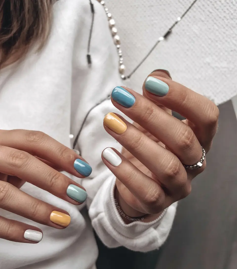 March Nails Design Ideas 2026: Fresh Spring Looks & Color Trends