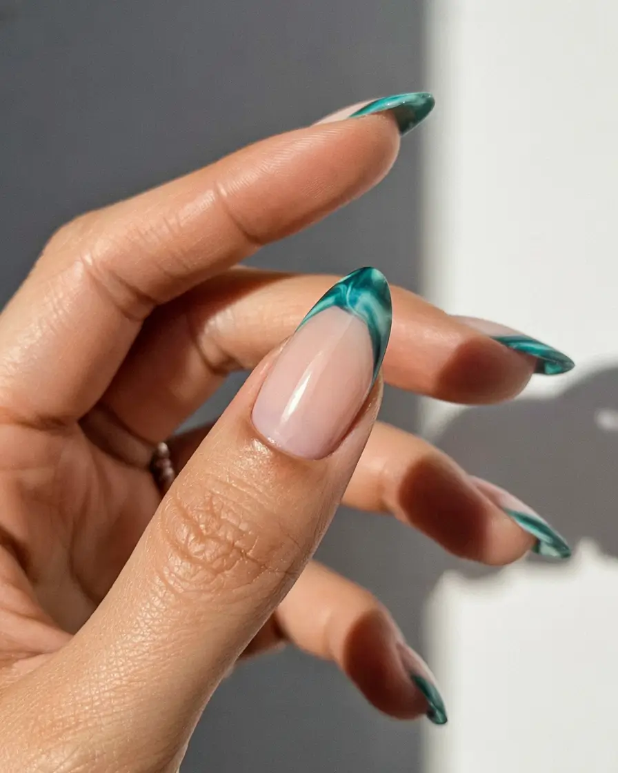 Classic Spring French Tip Nails 2026: Timeless Ideas with a Modern Twist