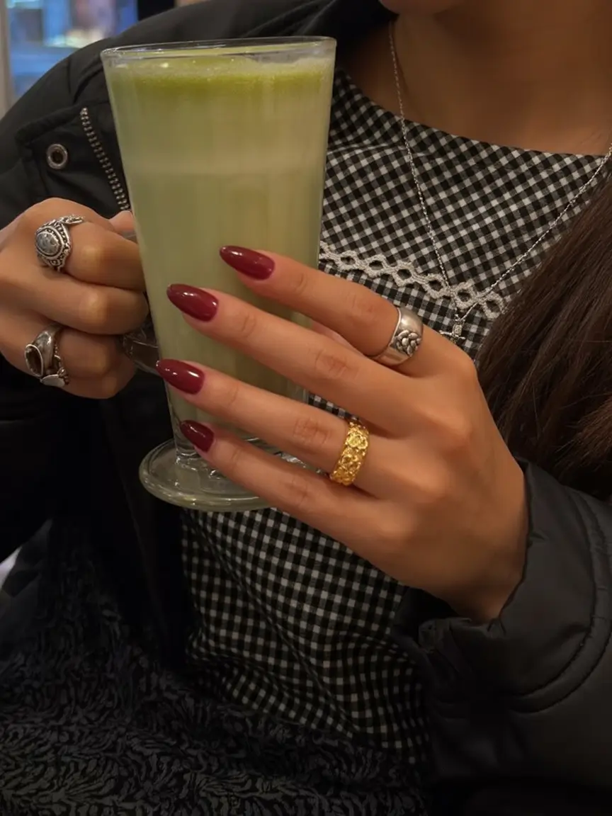 Chic Spring Nails for Tan Skin 2026: Fresh Colors and Elegant Manicure Ideas