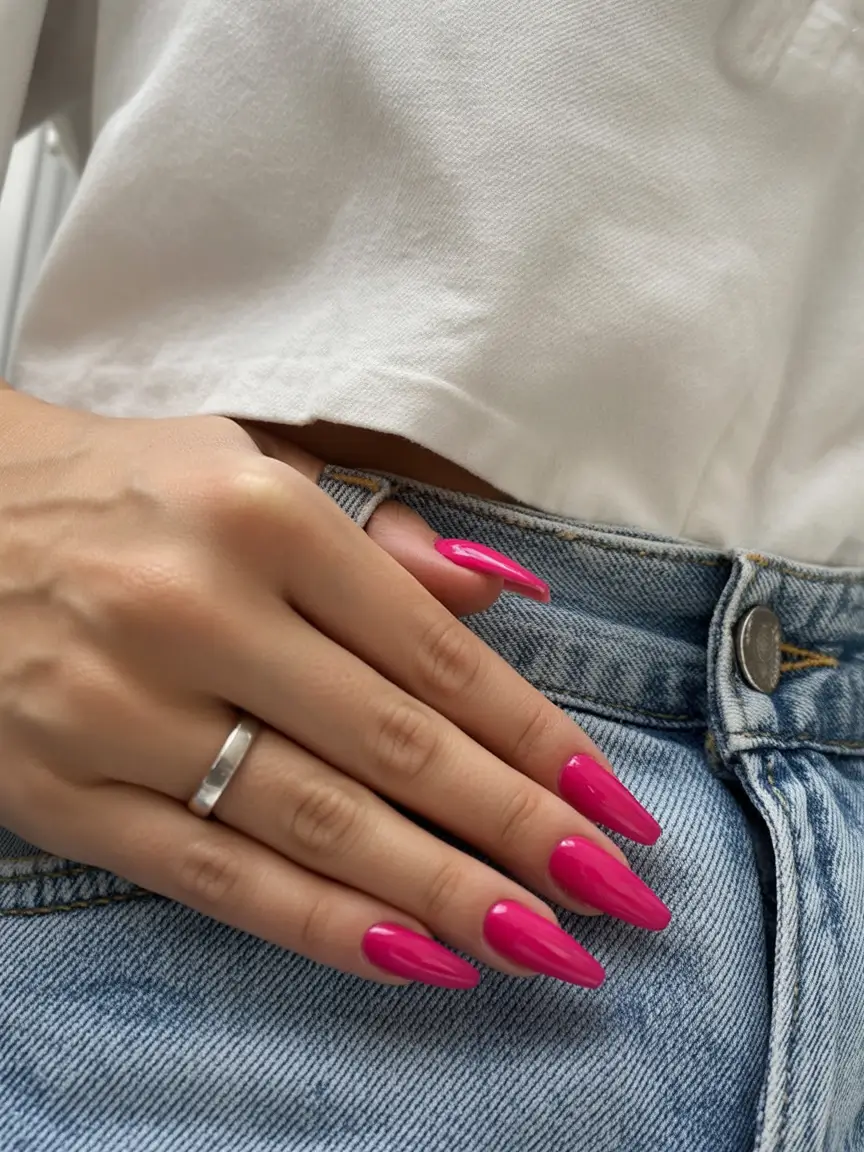 Graduation Nail Color Ideas 2026: 26 Elegant & Trendy Manicure Looks for Your Big Day