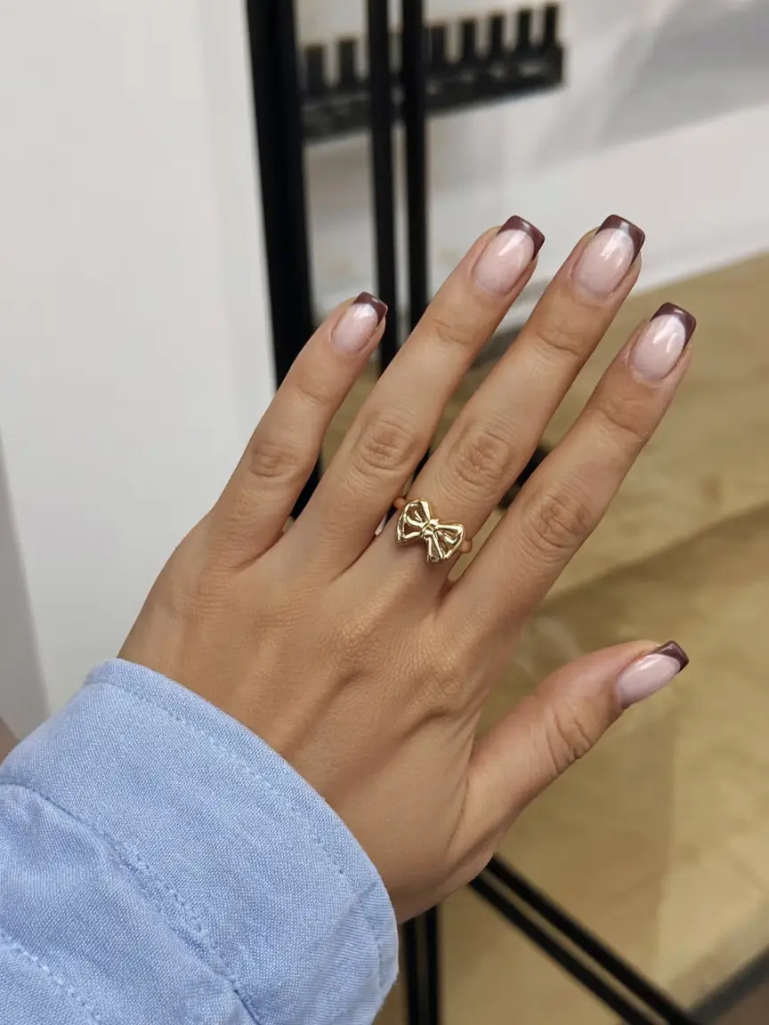 Graduation Nails Ideas 2026: 27 Classy, Simple & Short Nail Designs for the Perfect Graduation Look