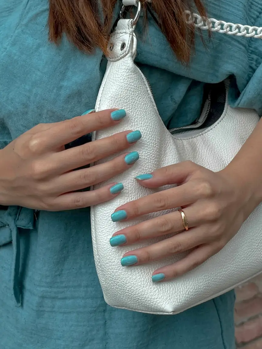 Must-Try Spring Nails for Pale Skin 2026: Fresh Colors That Actually Flatter Fair Tones