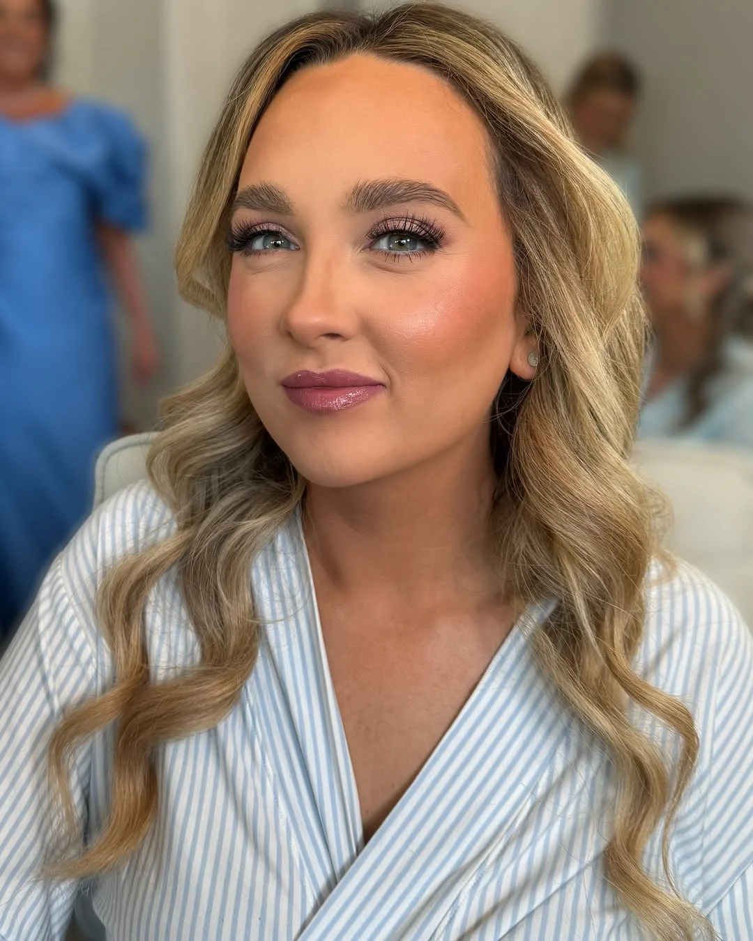Bright Summer Hair Color for Tan Skin 2026: Sun-Kissed Shades That Actually Glow