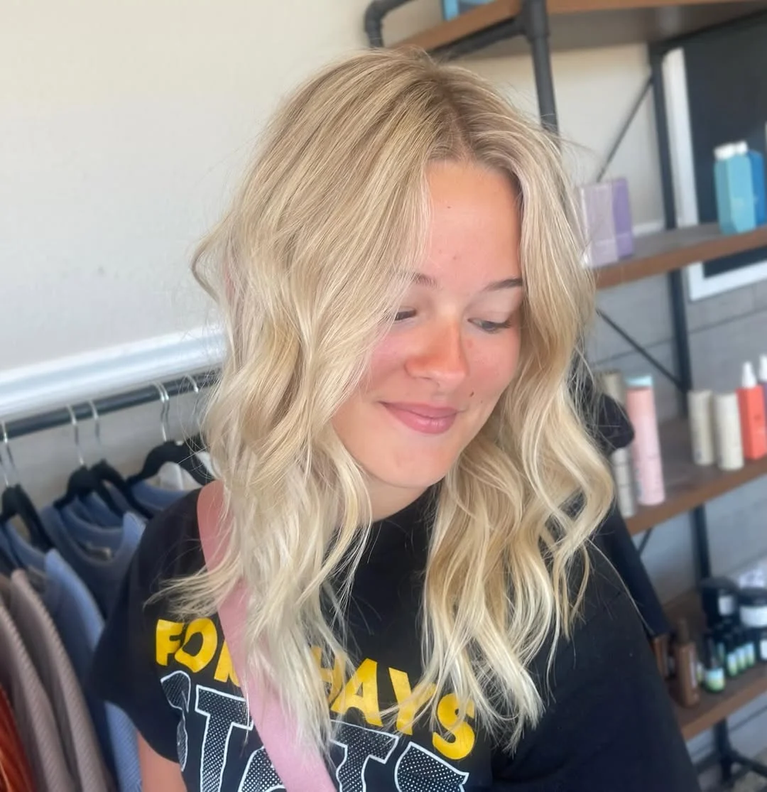 Bright Summer Hair Color for Tan Skin 2026: Sun-Kissed Shades That Actually Glow