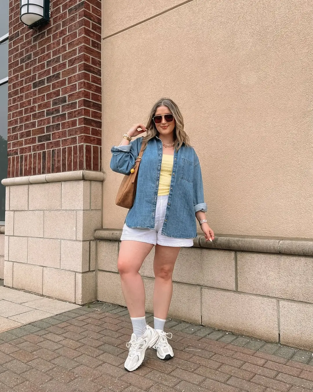 Confident Midsize Outfits Summer 2026: Effortless Looks That Feel Like You