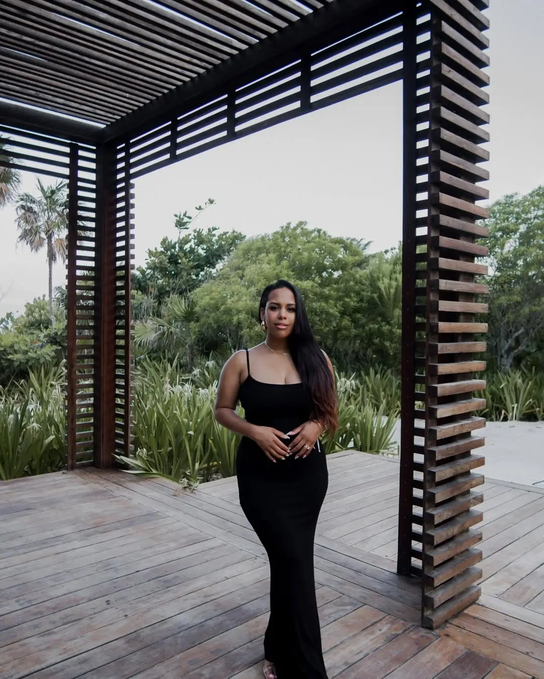 Confident Midsize Outfits Summer 2026: Effortless Looks That Feel Like You