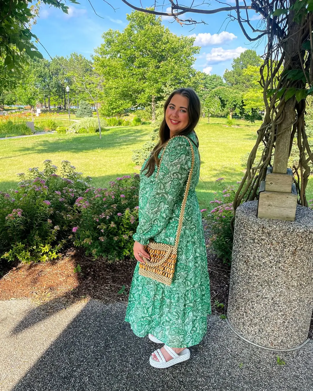 Confident Midsize Outfits Summer 2026: Effortless Looks That Feel Like You