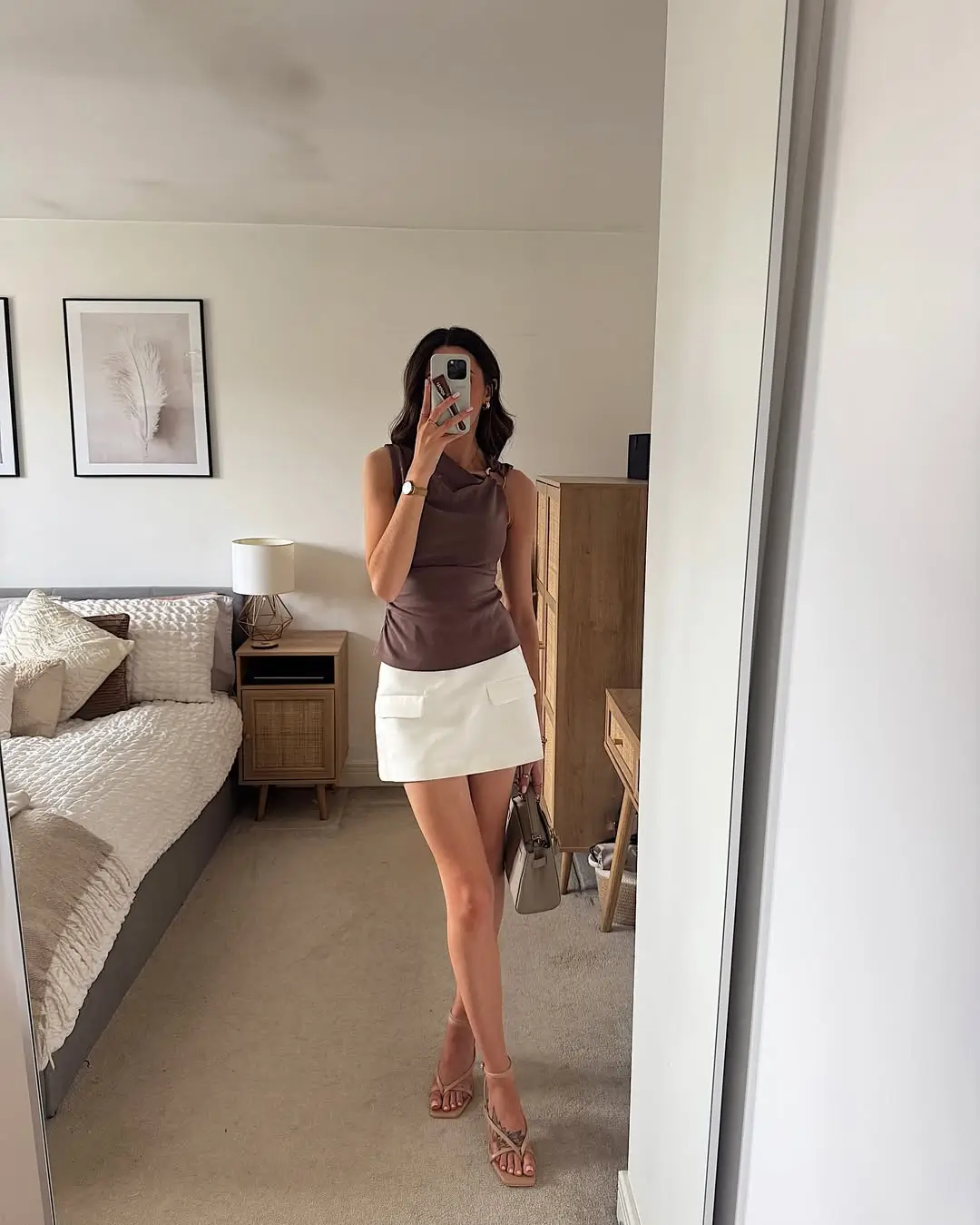 Floral Mini Skirt Outfits Summer 2026: Fresh & Chic Styling Ideas to Try Now