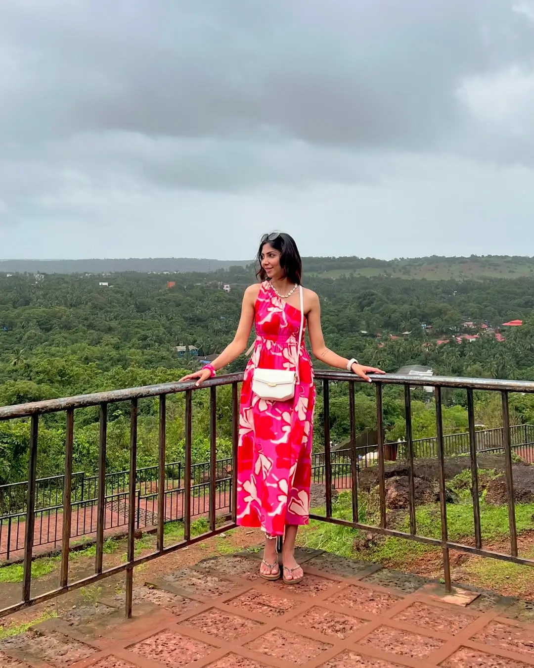 Pink Summer Outfits 2026: Fresh, Girly & Effortless Looks to Copy Now