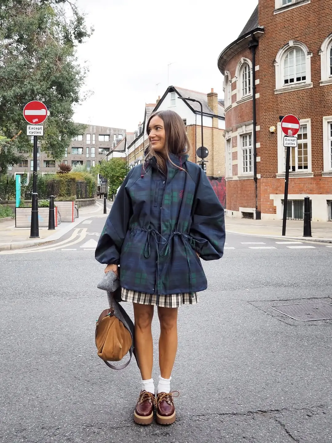 Rainy Day Summer Trench Outfits 2026: Effortless Chic Looks for Every Mood