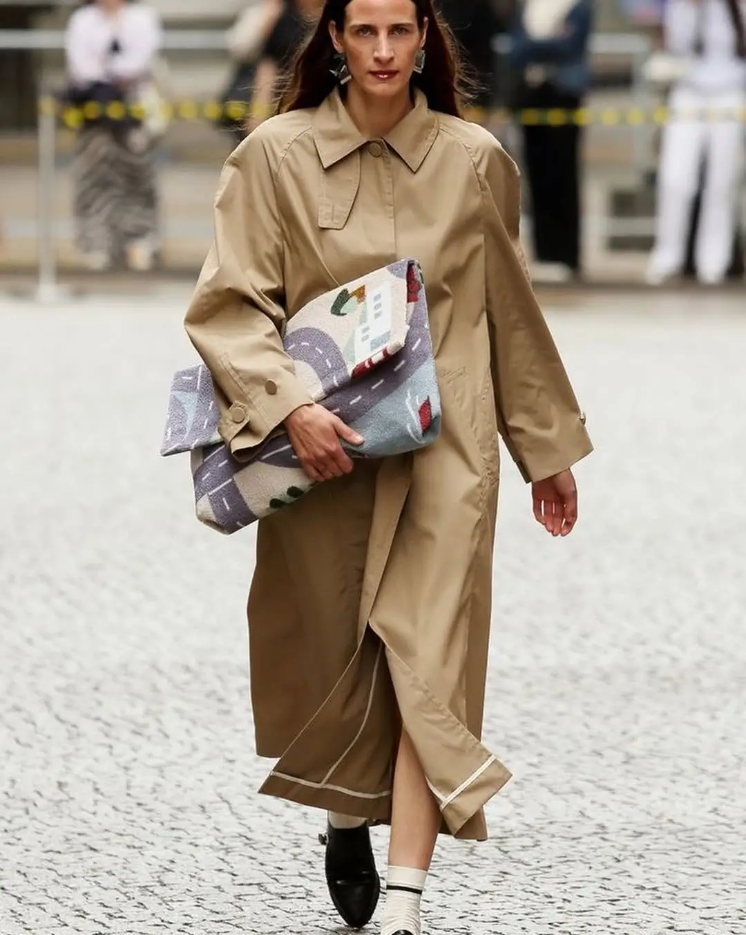 Rainy Day Summer Trench Outfits 2026: Effortless Chic Looks for Every Mood