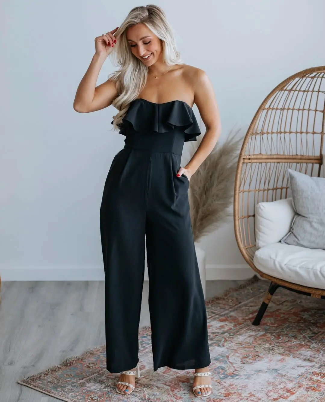 Strapless Summer Jumpsuit Outfits 2026: Effortless Looks You’ll Actually Want to Wear