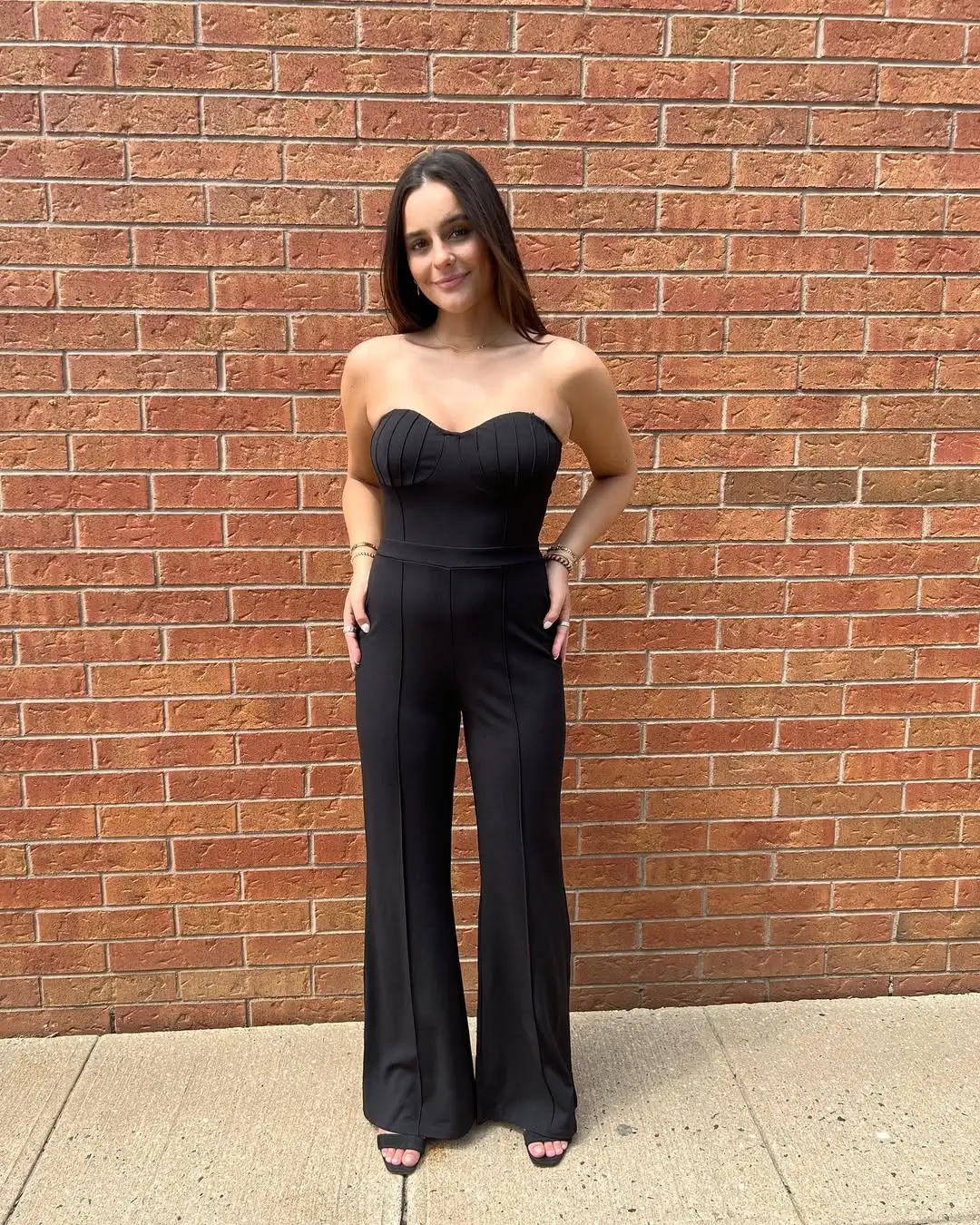 Strapless Summer Jumpsuit Outfits 2026: Effortless Looks You’ll Actually Want to Wear