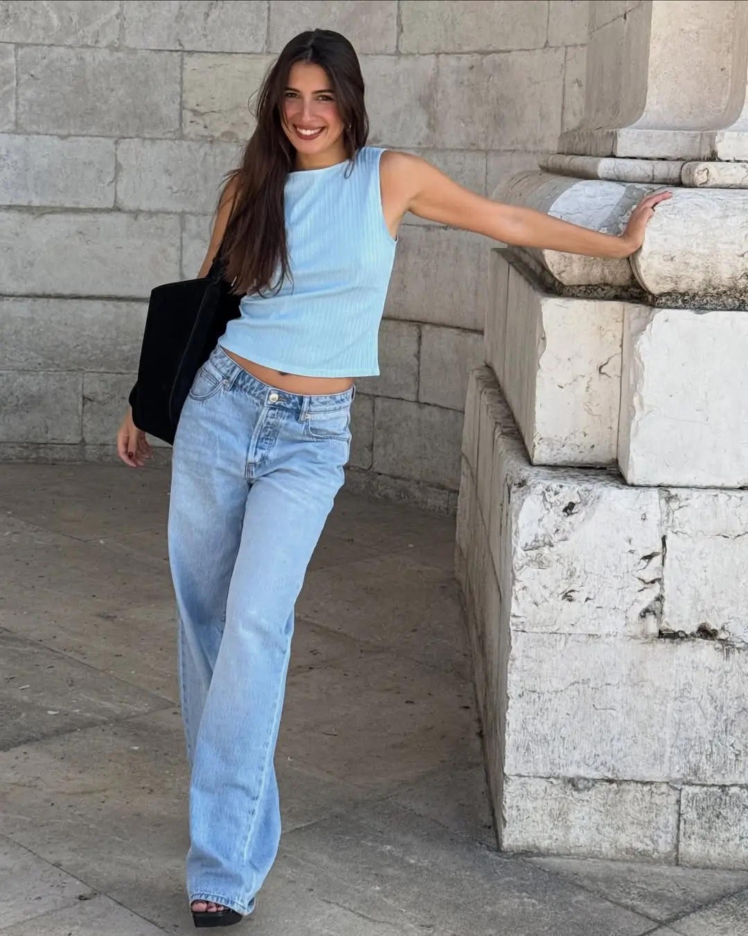 Summer Sleeveless Tops 2026: Effortless Outfit Ideas for Women