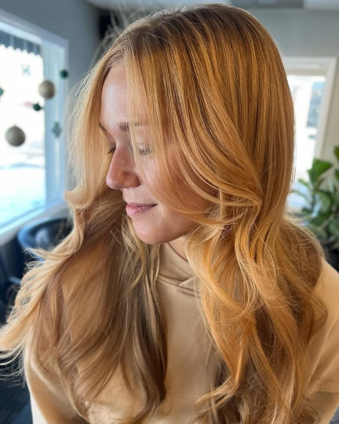 Summer Strawberry Blonde Hair Color 2026: Soft Copper, Peach & Golden Glow Ideas You’ll Want to Try