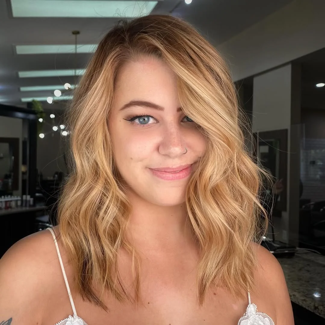 Summer Strawberry Blonde Hair Color 2026: Soft Copper, Peach & Golden Glow Ideas You’ll Want to Try