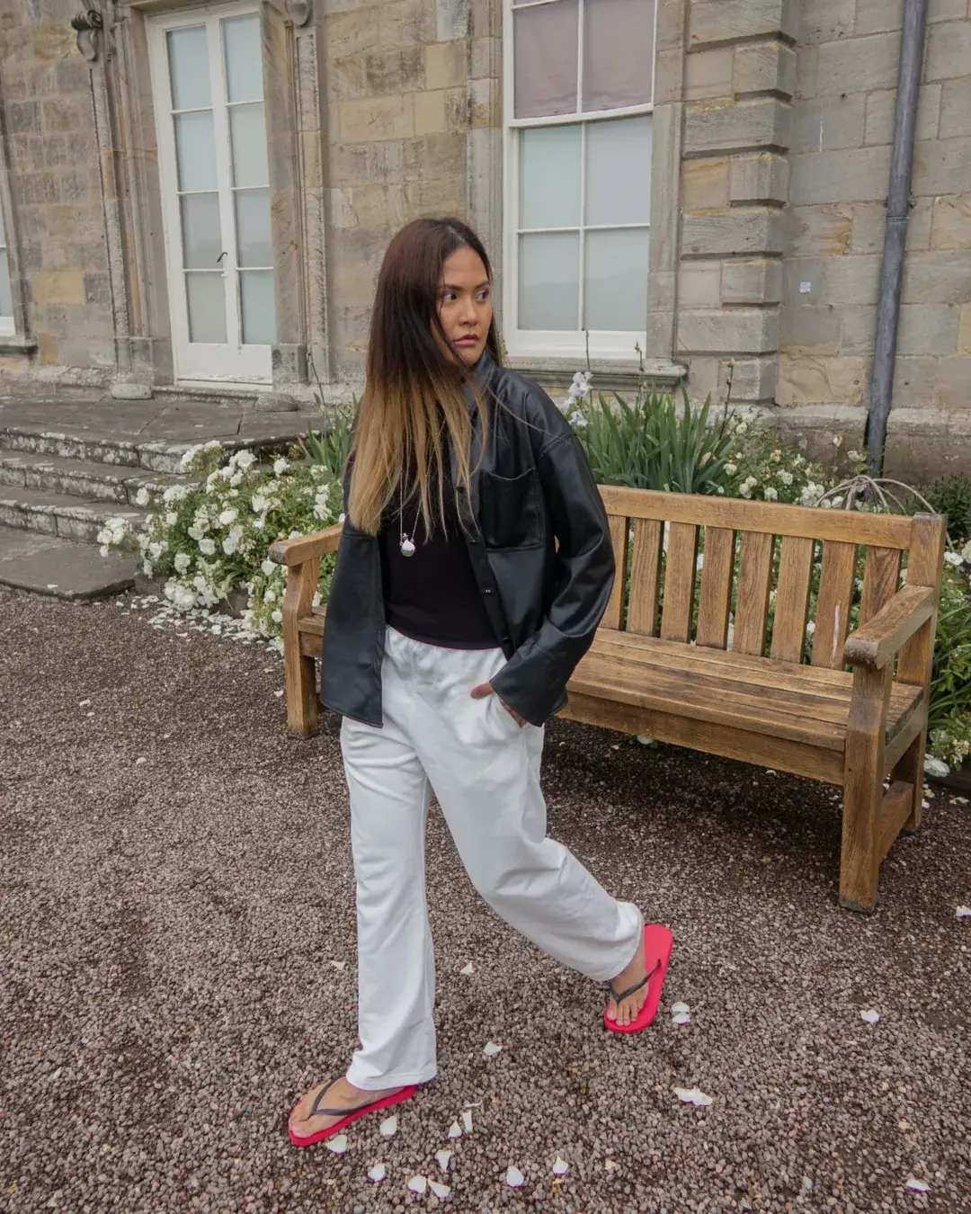 Tonal Neutral Summer Outfits 2026: Effortless Chic Looks for Everyday Style