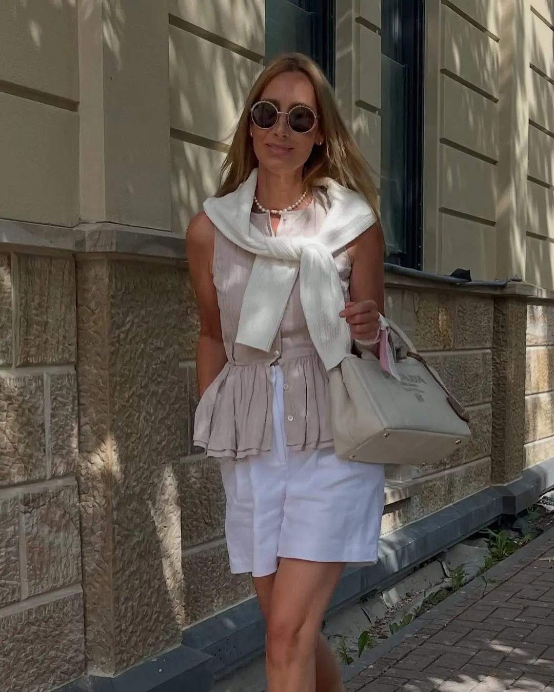 Tonal Neutral Summer Outfits 2026: Effortless Chic Looks for Everyday Style