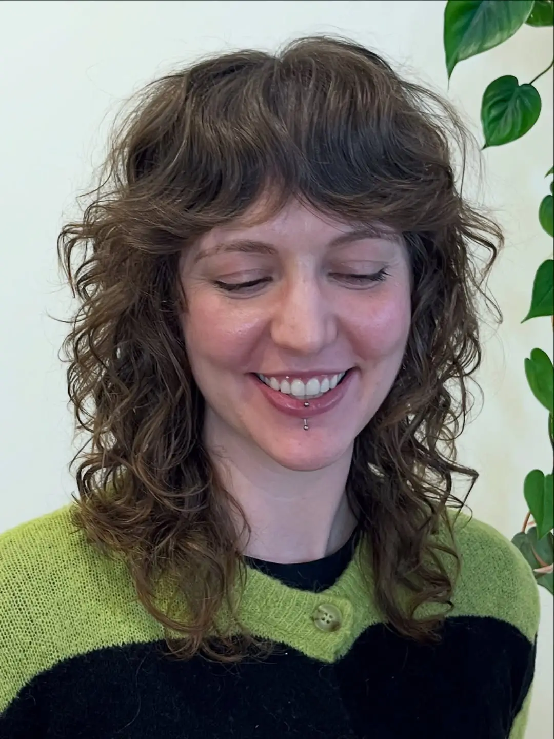 Tousled Summer Shag Haircut 2026: Effortless Layers, Movement & Modern Texture
