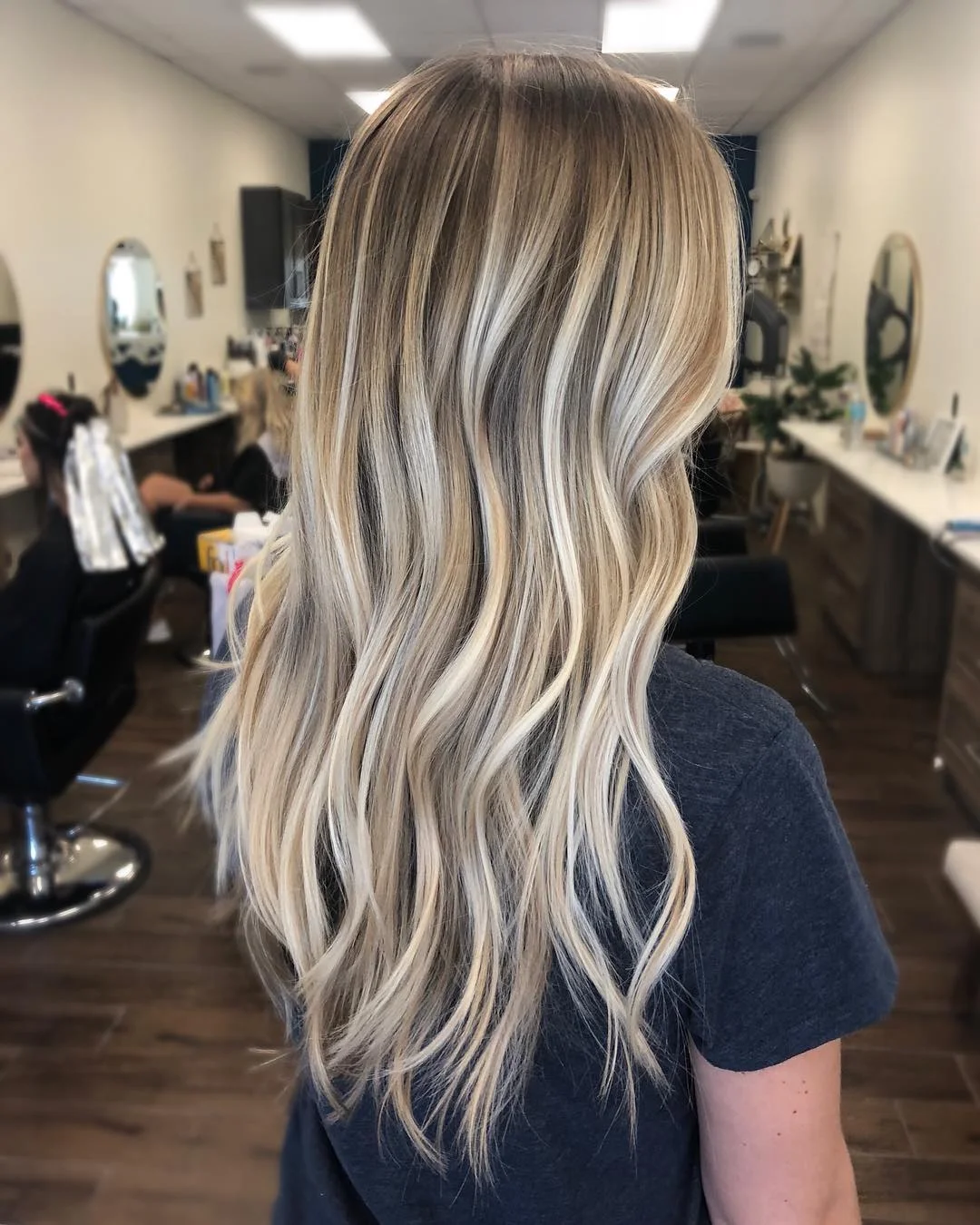 Fresh Summer Wavy Hairstyle 2026: Trendy Looks for Long, Short & Half-Up Styles
