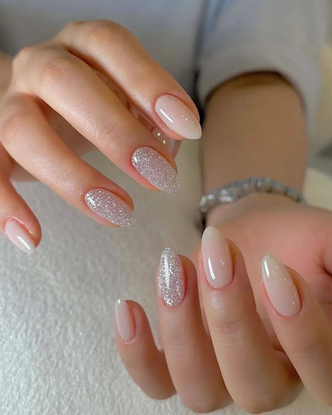 June Nail Colors Ideas 2026: Trendy Shades & Chic Manicure Inspiration for Summer